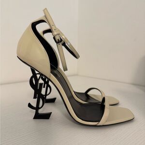 Saint Laurent Opyum YSL Logo Cream Patent Leather High Heels EU 38.5 US 8.5